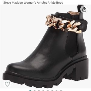 New. Steve Madden boot bracelets. Gold chains.